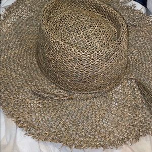 Olive and pique straw hat